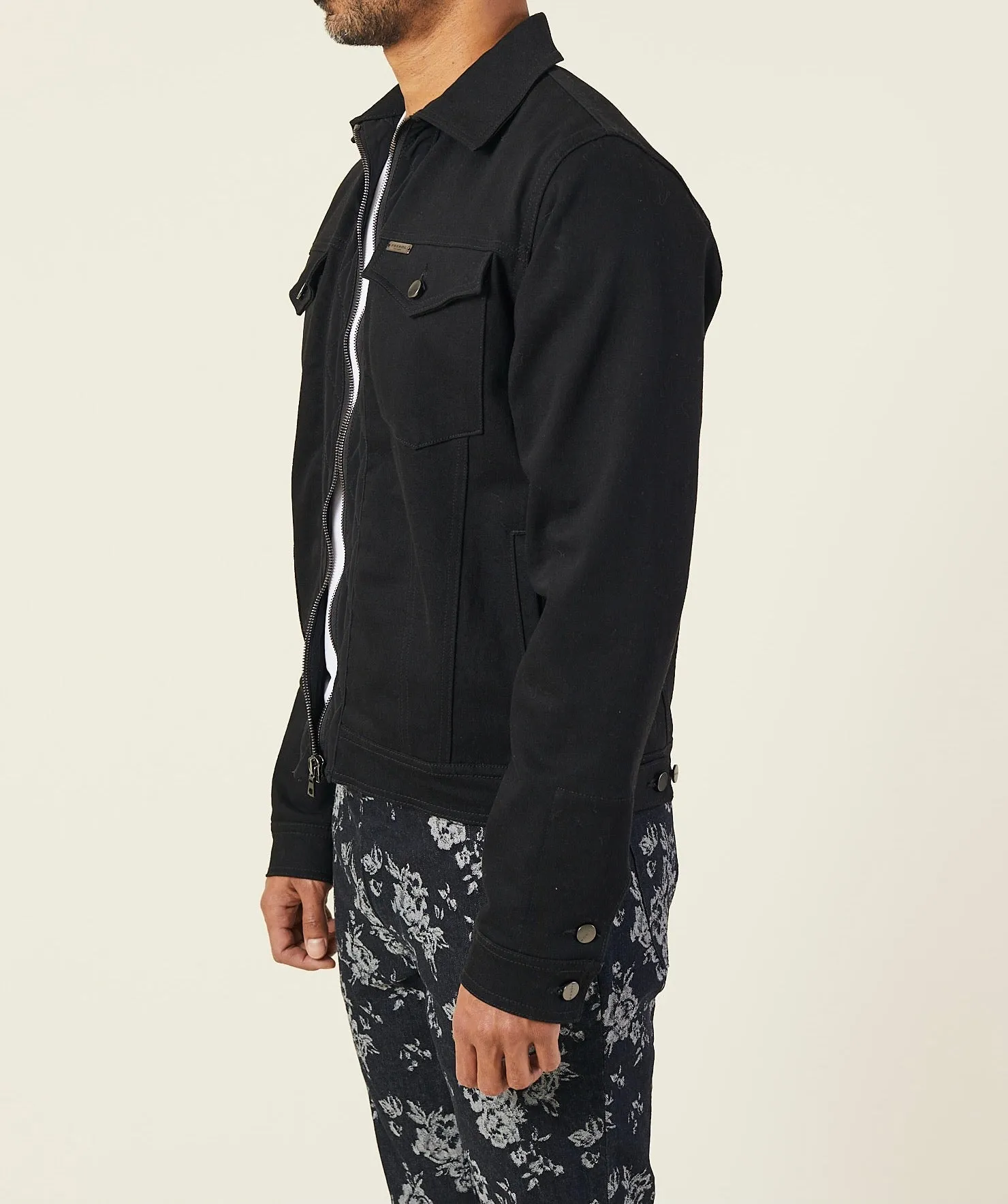 BULL DENIM ZIP-UP TRUCKER JACKET