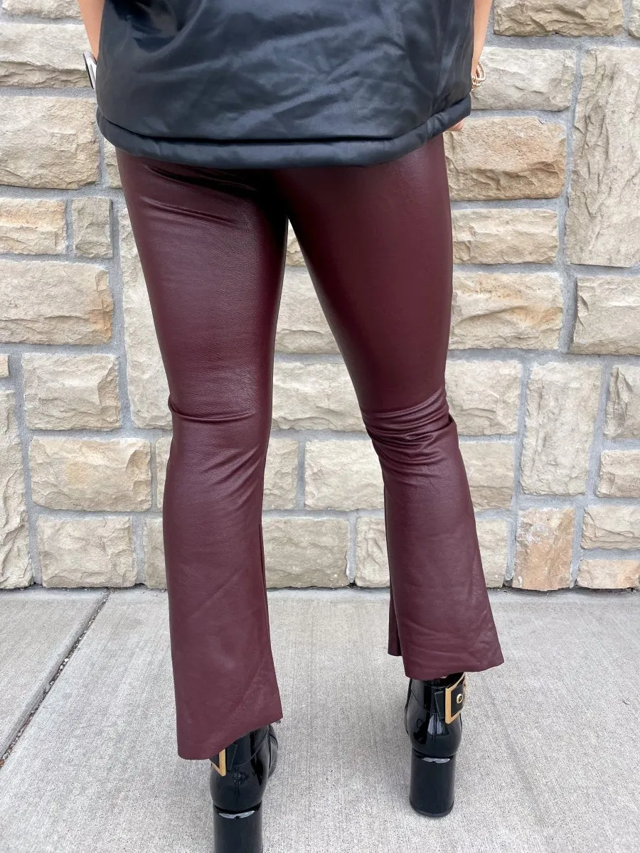 Commando: Faux Leather Crop Flare - Oxblood